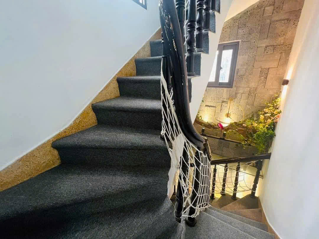 Cho thuê nhà nguyên căn ngõ 71 Nguyễn Lương Bằng, 5 tầng x 35m2, 3 ngủ kk, 13 triệu - Ảnh 4